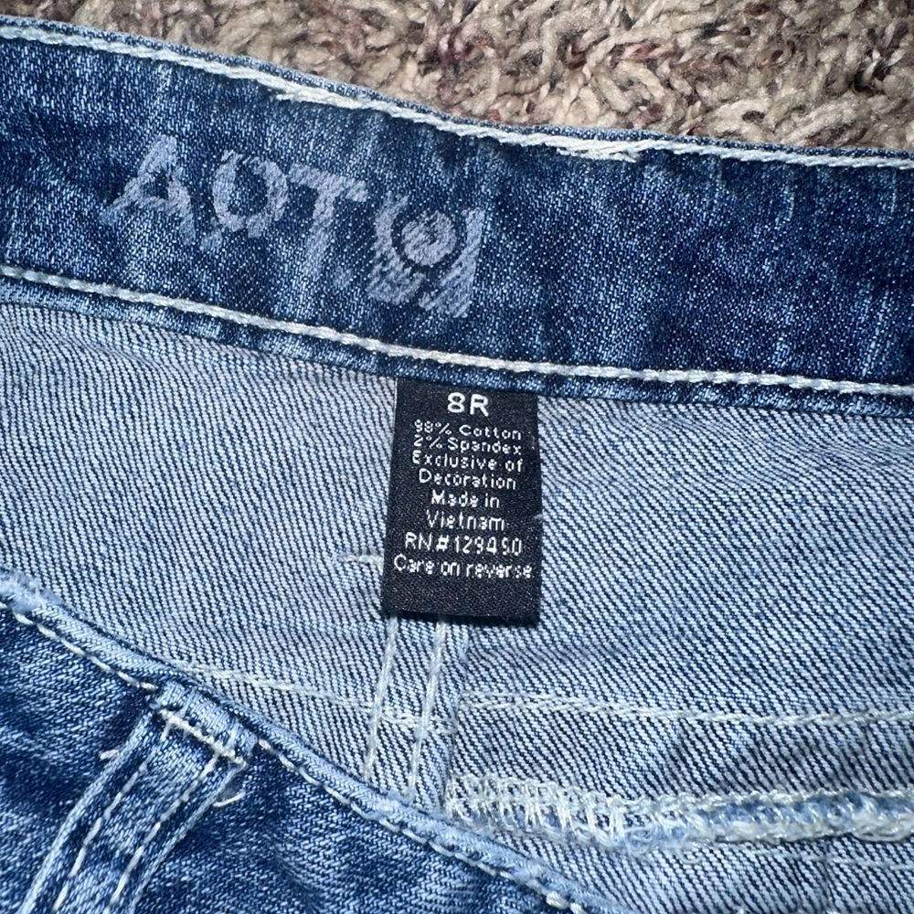 Stylish Blue Distressed Women Jeans - Picture 2 of 7